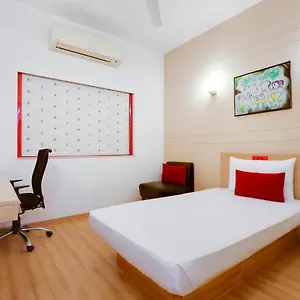 https://red-fox-by-lemon-tree-hotels-east-delhi.hotelsdelhi.org