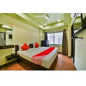 https://hotel-udaipur.udaipurhotels.org